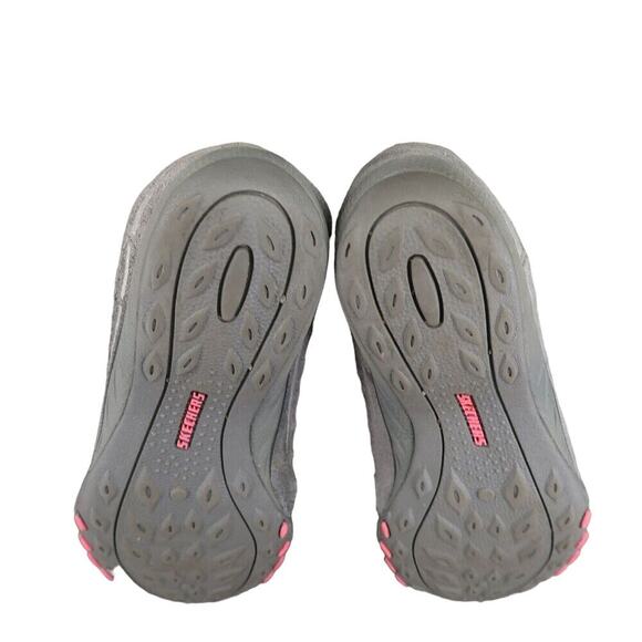 Skechers Shoe Womens 9 Sneaker Slip On Active Casual Lifestyle Breathe Easy Gray